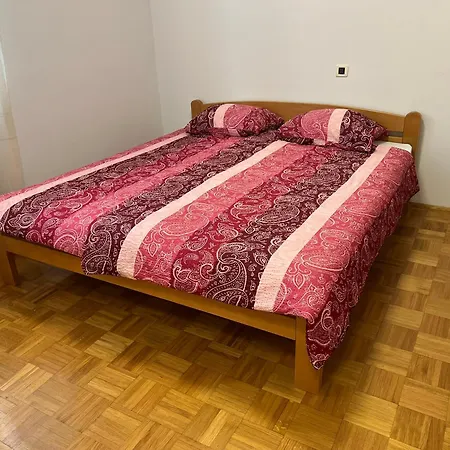 Apartma Dapda * Spodnje Skofije